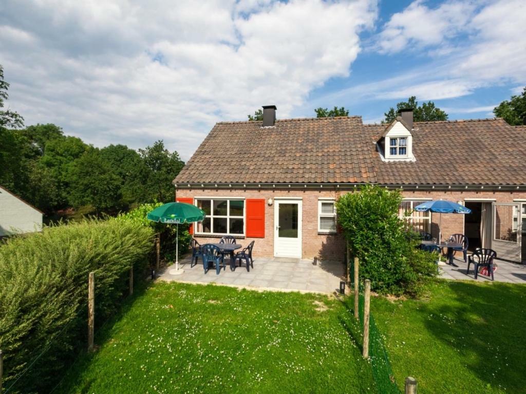 Hotel Landal Hoog Vaals Exterior foto
